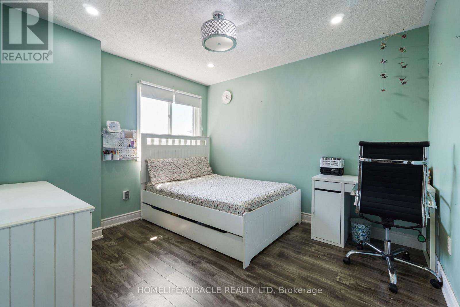 18 Prairie Rose Circle, Brampton, Ontario  L6R 1R4 - Photo 18 - W13033516