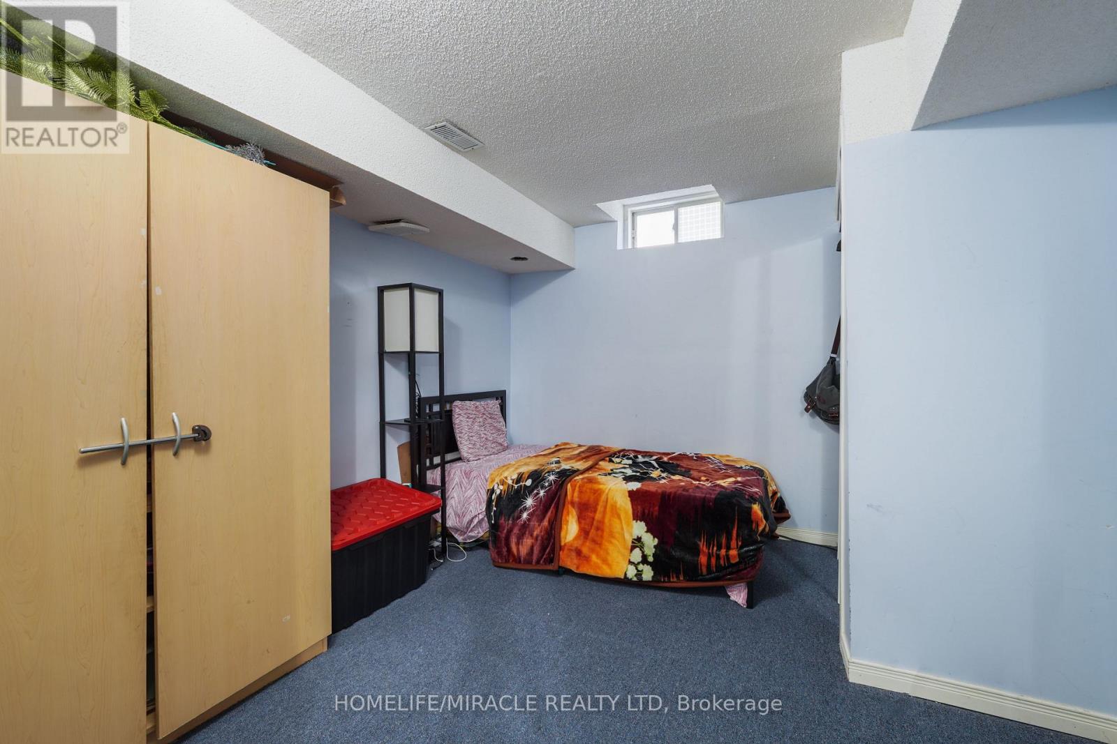 18 Prairie Rose Circle, Brampton, Ontario  L6R 1R4 - Photo 25 - W13033516