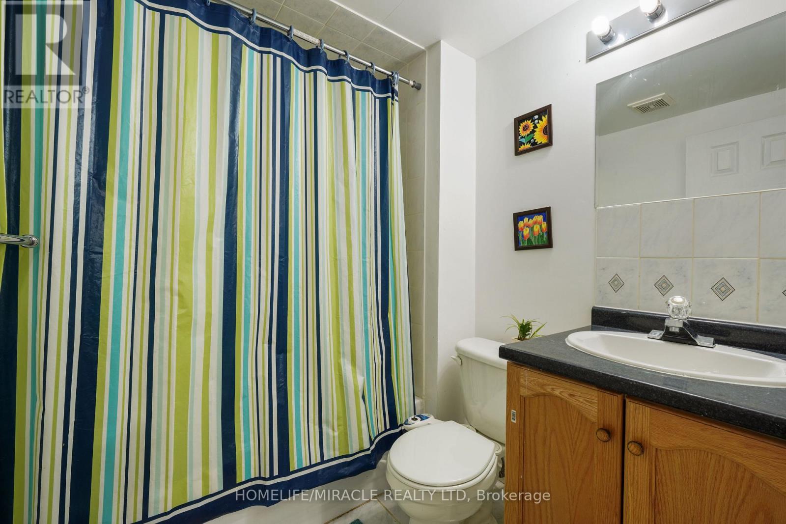 18 Prairie Rose Circle, Brampton, Ontario  L6R 1R4 - Photo 26 - W13033516