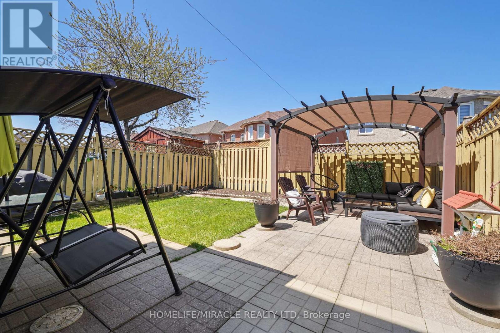 18 Prairie Rose Circle, Brampton, Ontario  L6R 1R4 - Photo 28 - W13033516