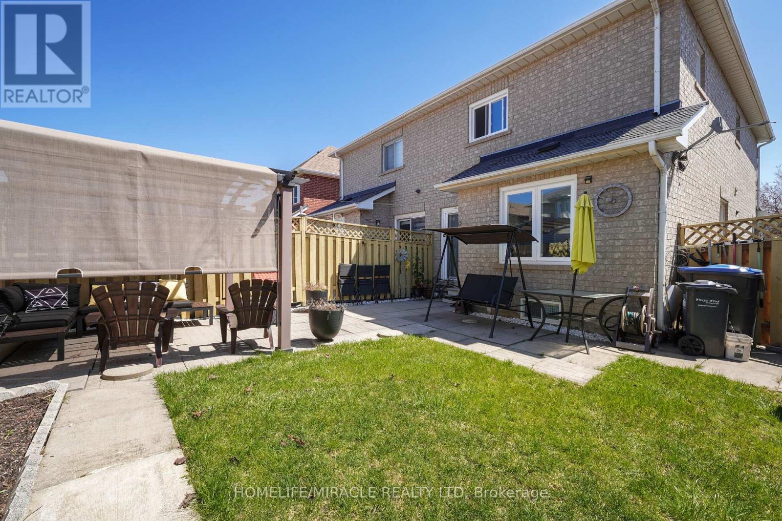 18 Prairie Rose Circle, Brampton, Ontario  L6R 1R4 - Photo 29 - W13033516