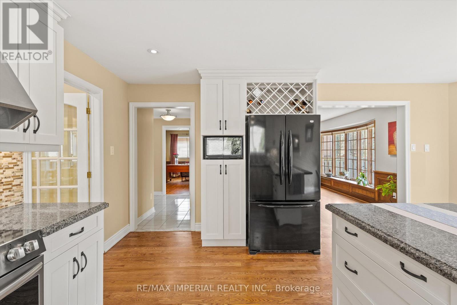 2044 Schoolmaster Circle, Oakville, Ontario  L6M 3A1 - Photo 15 - W13033528