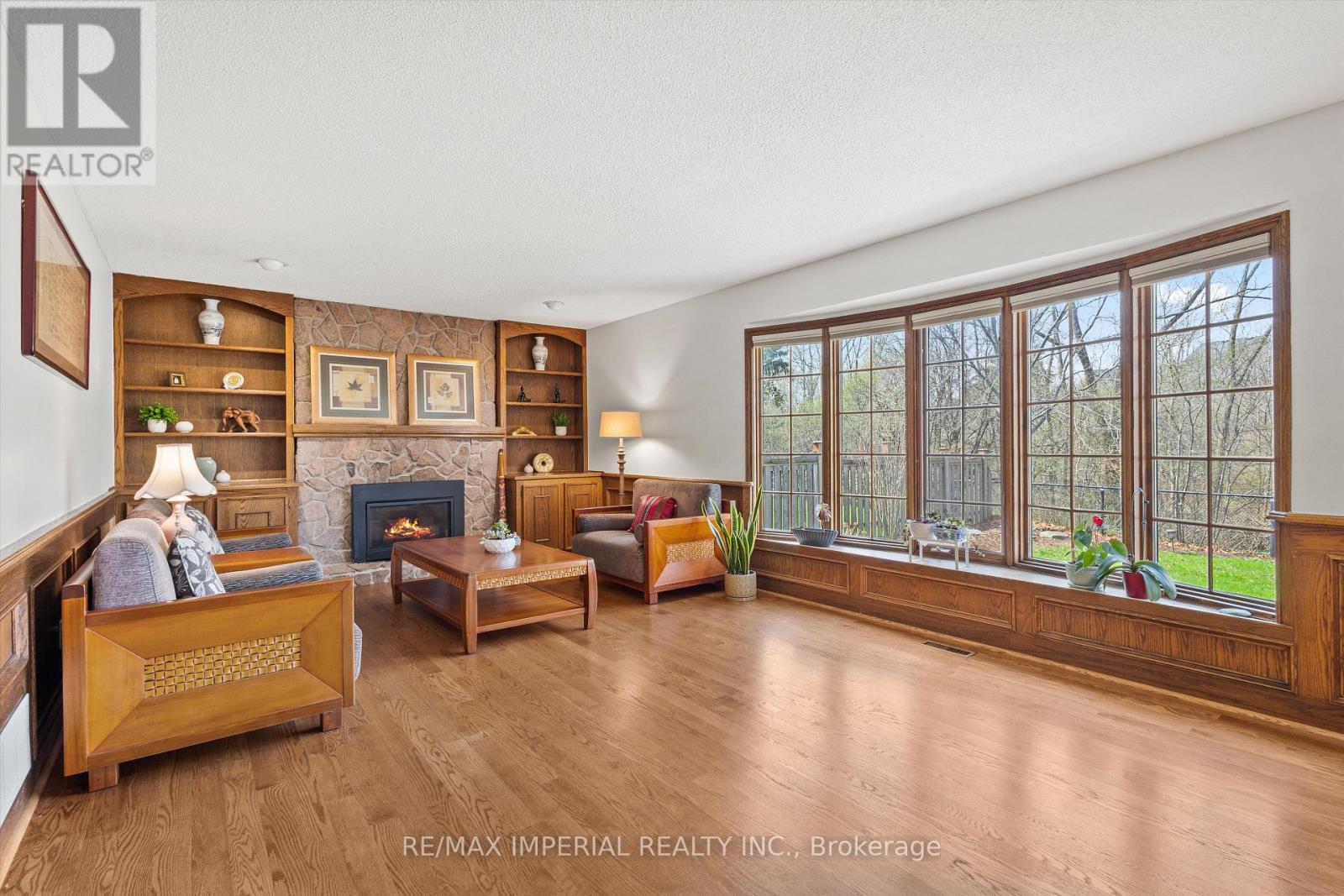 2044 Schoolmaster Circle, Oakville, Ontario  L6M 3A1 - Photo 7 - W13033528