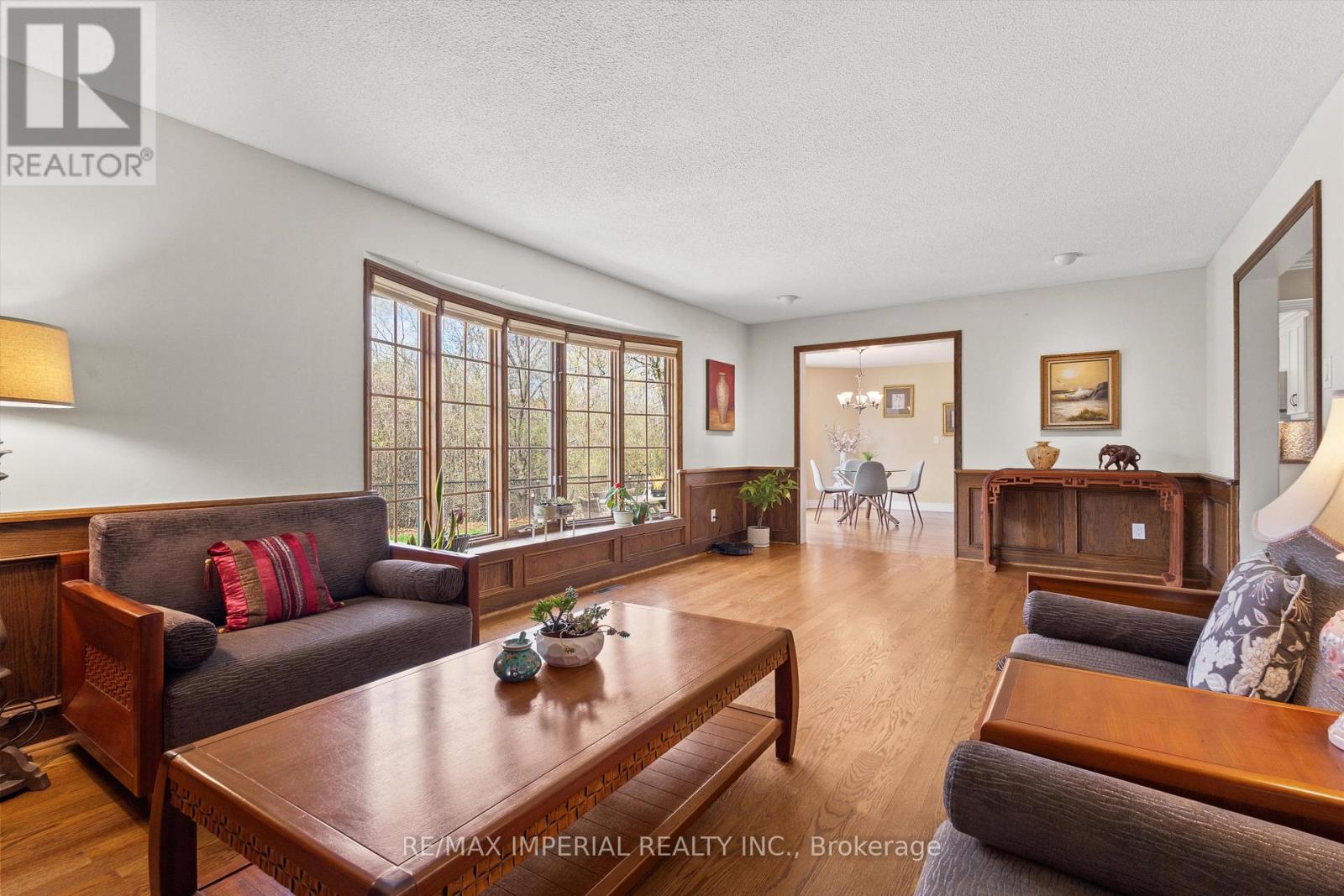 2044 Schoolmaster Circle, Oakville, Ontario  L6M 3A1 - Photo 8 - W13033528