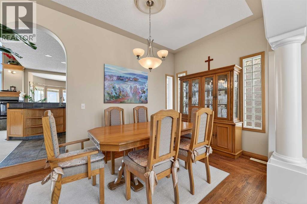 359 Rocky Ridge Drive NW, Calgary, Alberta  T3G 4X3 - Photo 8 - A2303717