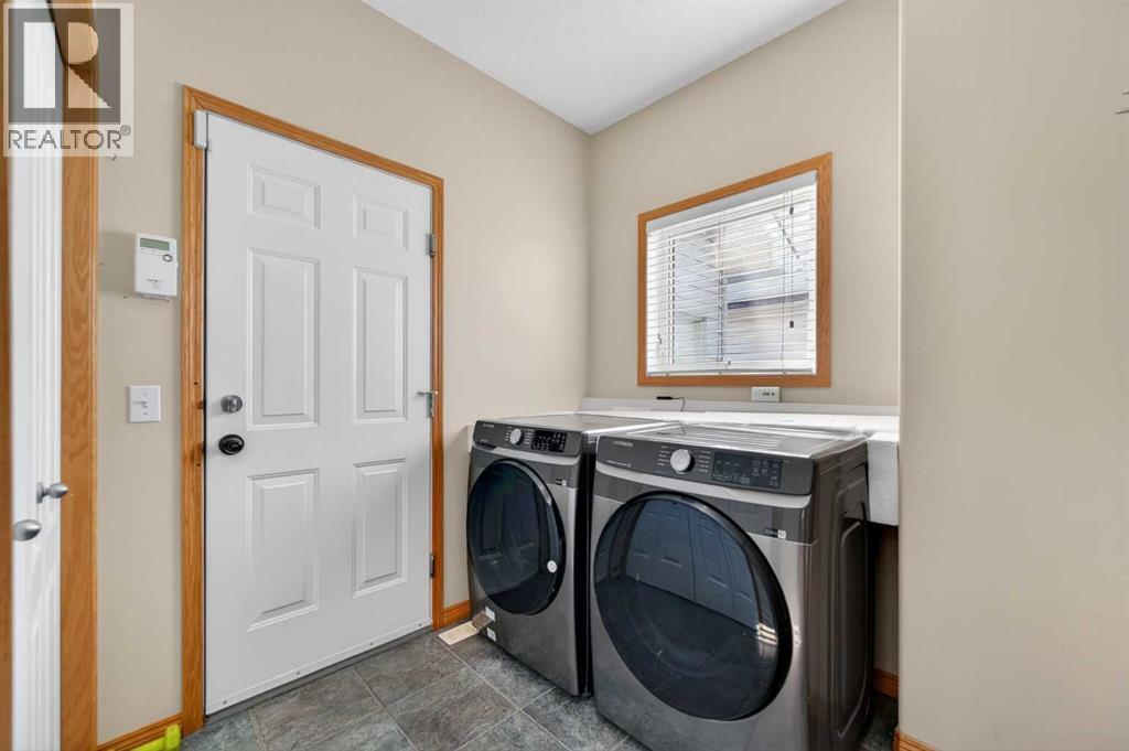 359 Rocky Ridge Drive NW, Calgary, Alberta  T3G 4X3 - Photo 10 - A2303717