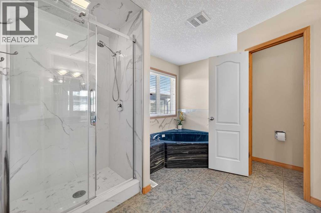 359 Rocky Ridge Drive NW, Calgary, Alberta  T3G 4X3 - Photo 27 - A2303717