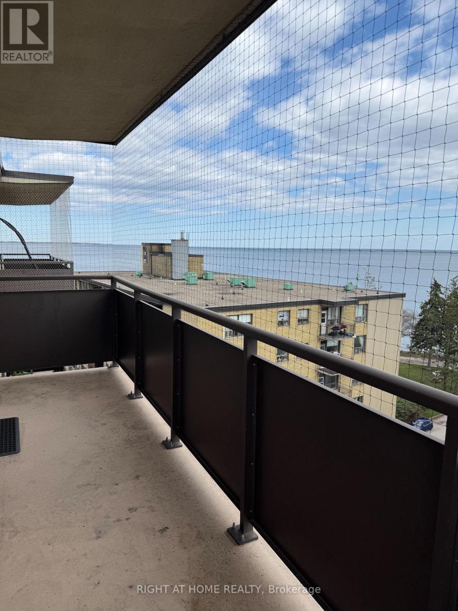 802 - 2663 Lake Shore Boulevard W, Toronto, Ontario  M8V 1G7 - Photo 19 - W13033556