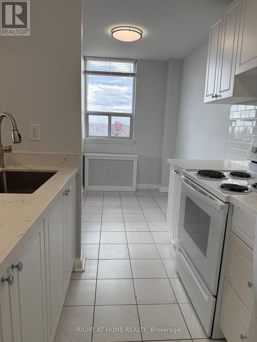 802 - 2663 Lake Shore Boulevard W, Toronto, Ontario  M8V 1G7 - Photo 22 - W13033556