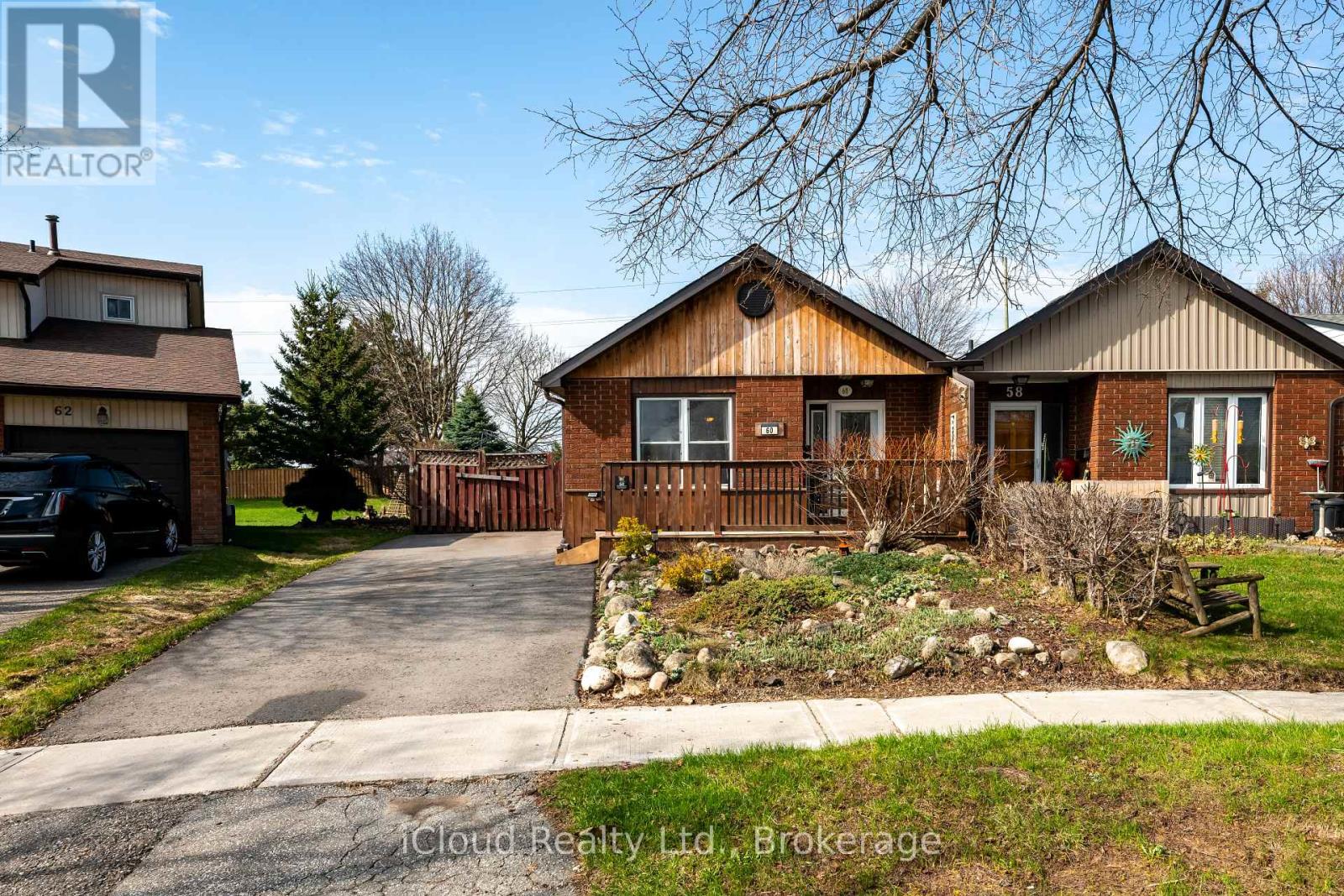 60 Cannon Court W, Orangeville, Ontario  L9W 3P8 - Photo 2 - W13033580