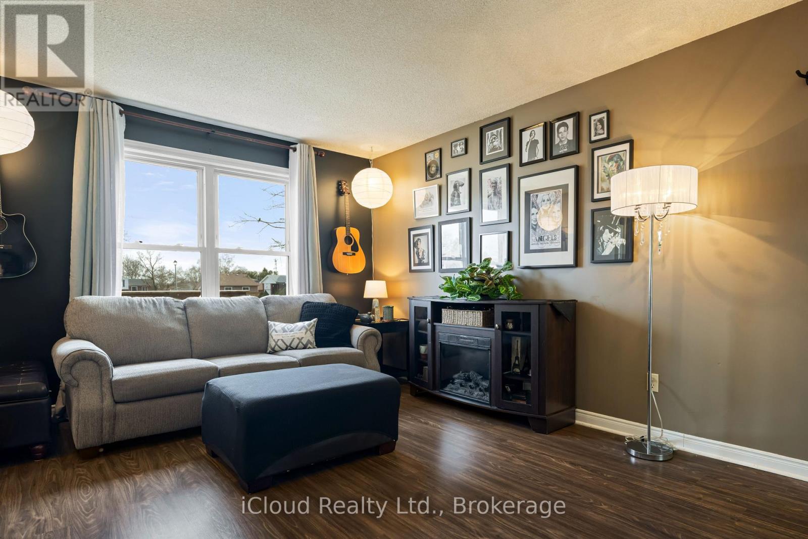 60 Cannon Court W, Orangeville, Ontario  L9W 3P8 - Photo 5 - W13033580