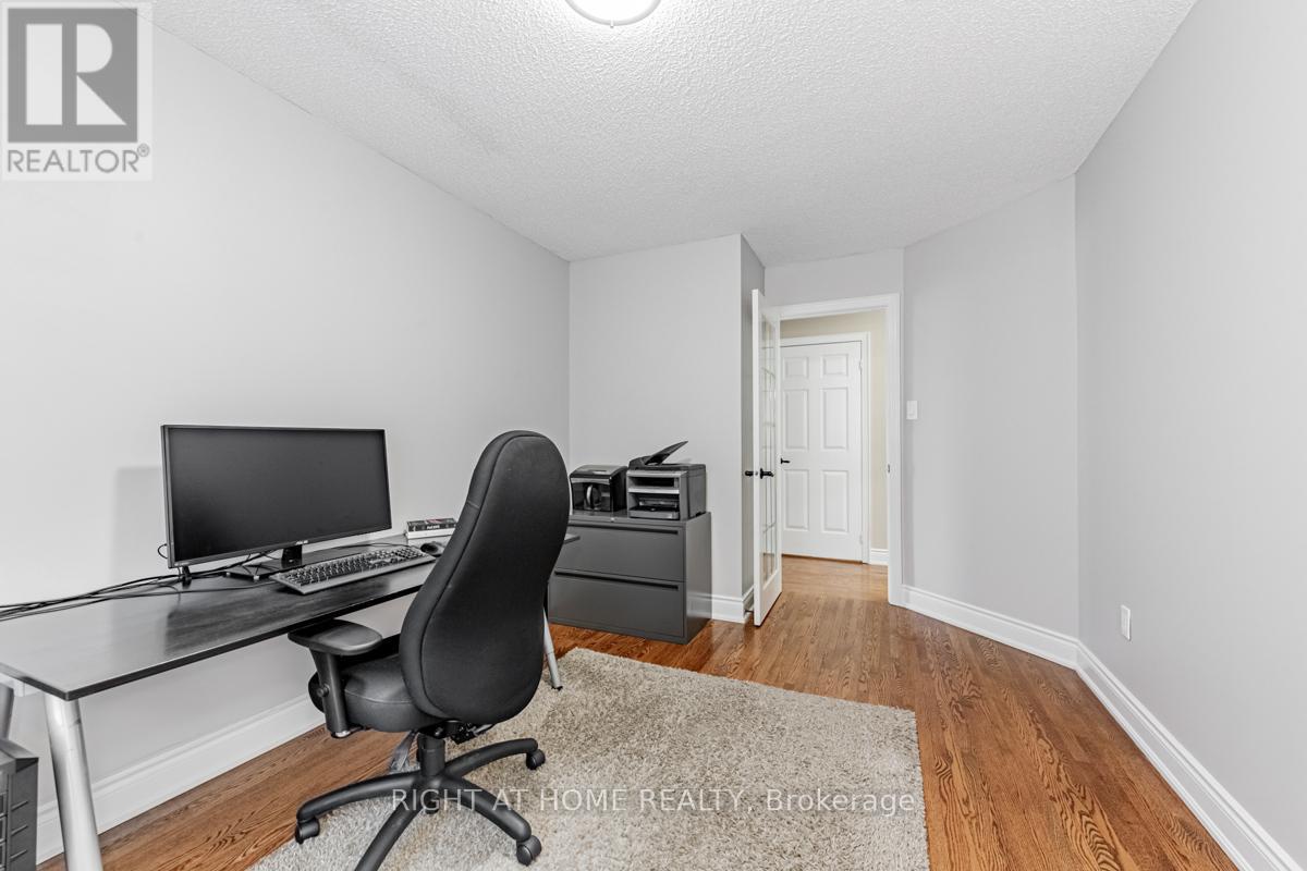 3655 Loyalist Drive, Mississauga, Ontario  L5L 4T6 - Photo 17 - W13033586