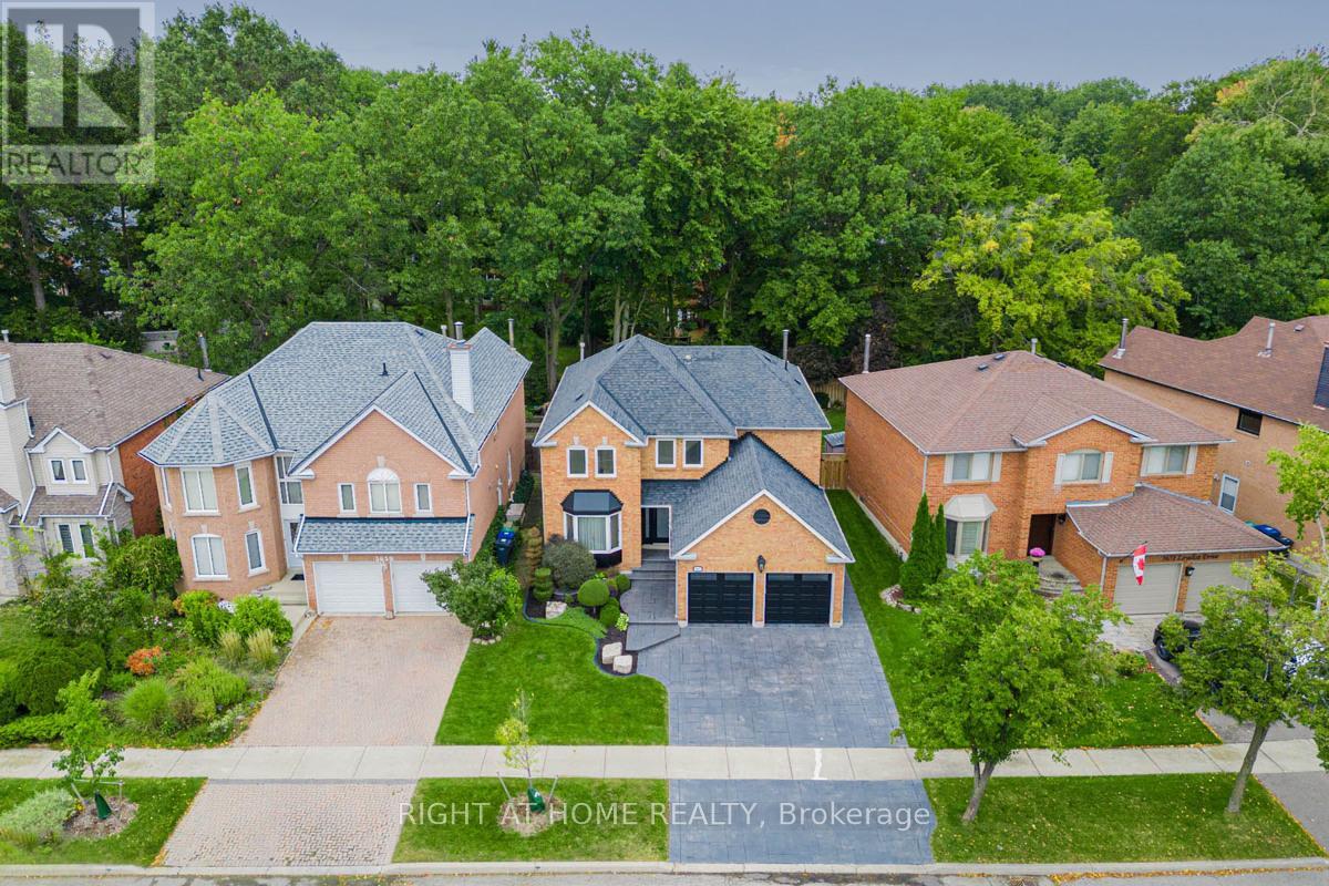 3655 Loyalist Drive, Mississauga, Ontario  L5L 4T6 - Photo 38 - W13033586