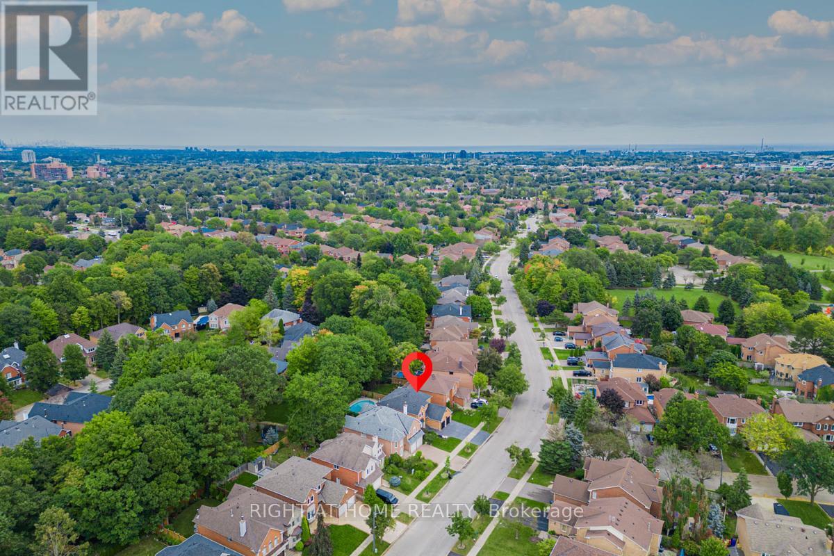 3655 Loyalist Drive, Mississauga, Ontario  L5L 4T6 - Photo 48 - W13033586