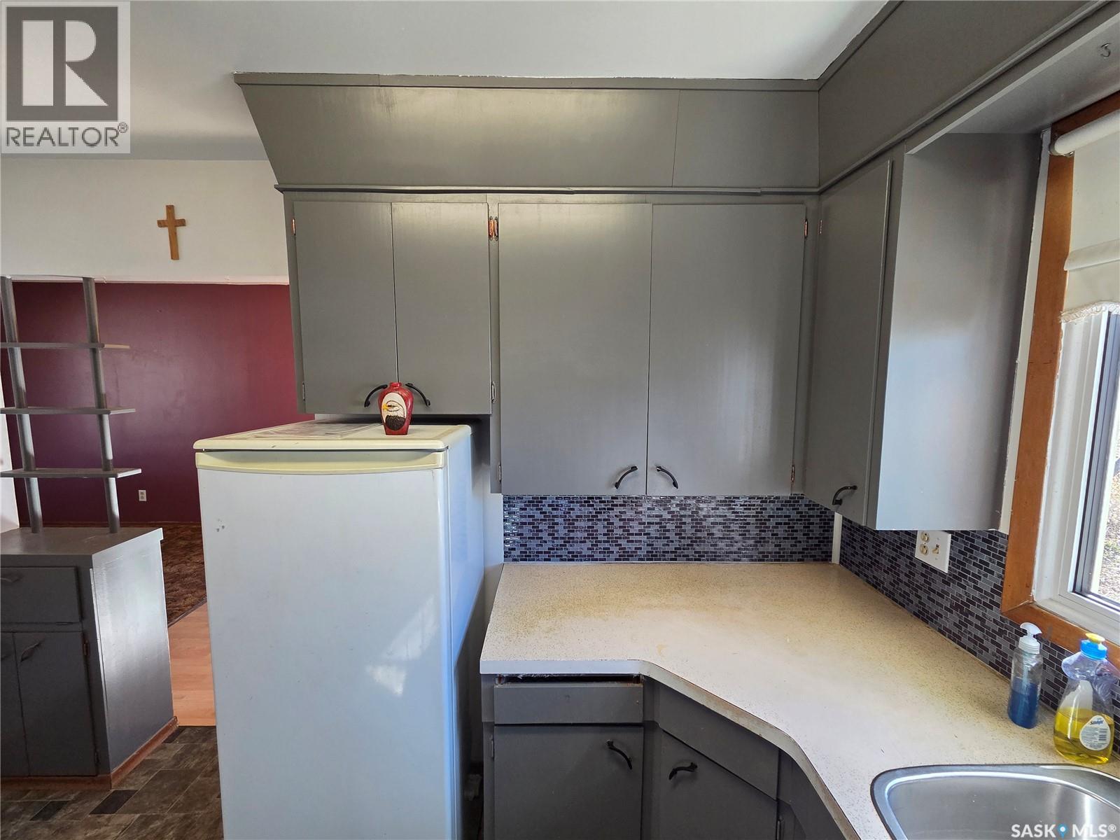 30 Main Street, Manor, Saskatchewan  S0C 1R0 - Photo 15 - SK033694