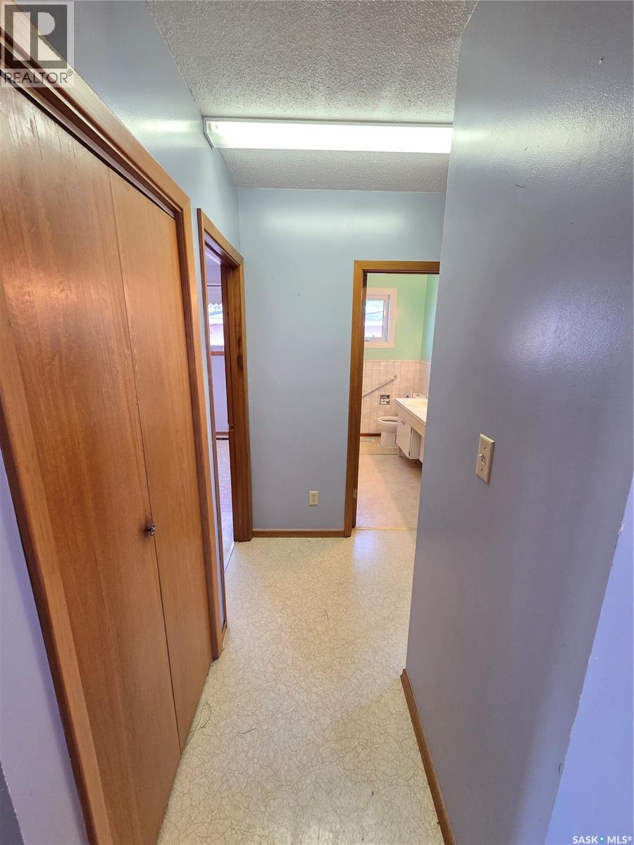 30 Main Street, Manor, Saskatchewan  S0C 1R0 - Photo 26 - SK033694