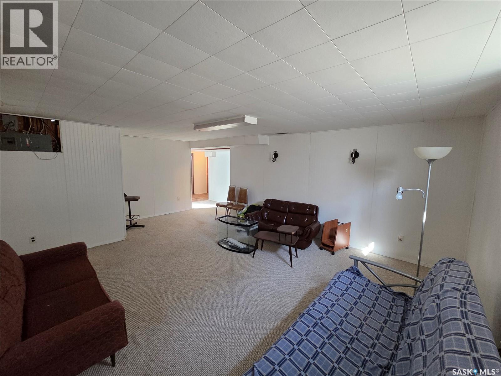 30 Main Street, Manor, Saskatchewan  S0C 1R0 - Photo 33 - SK033694