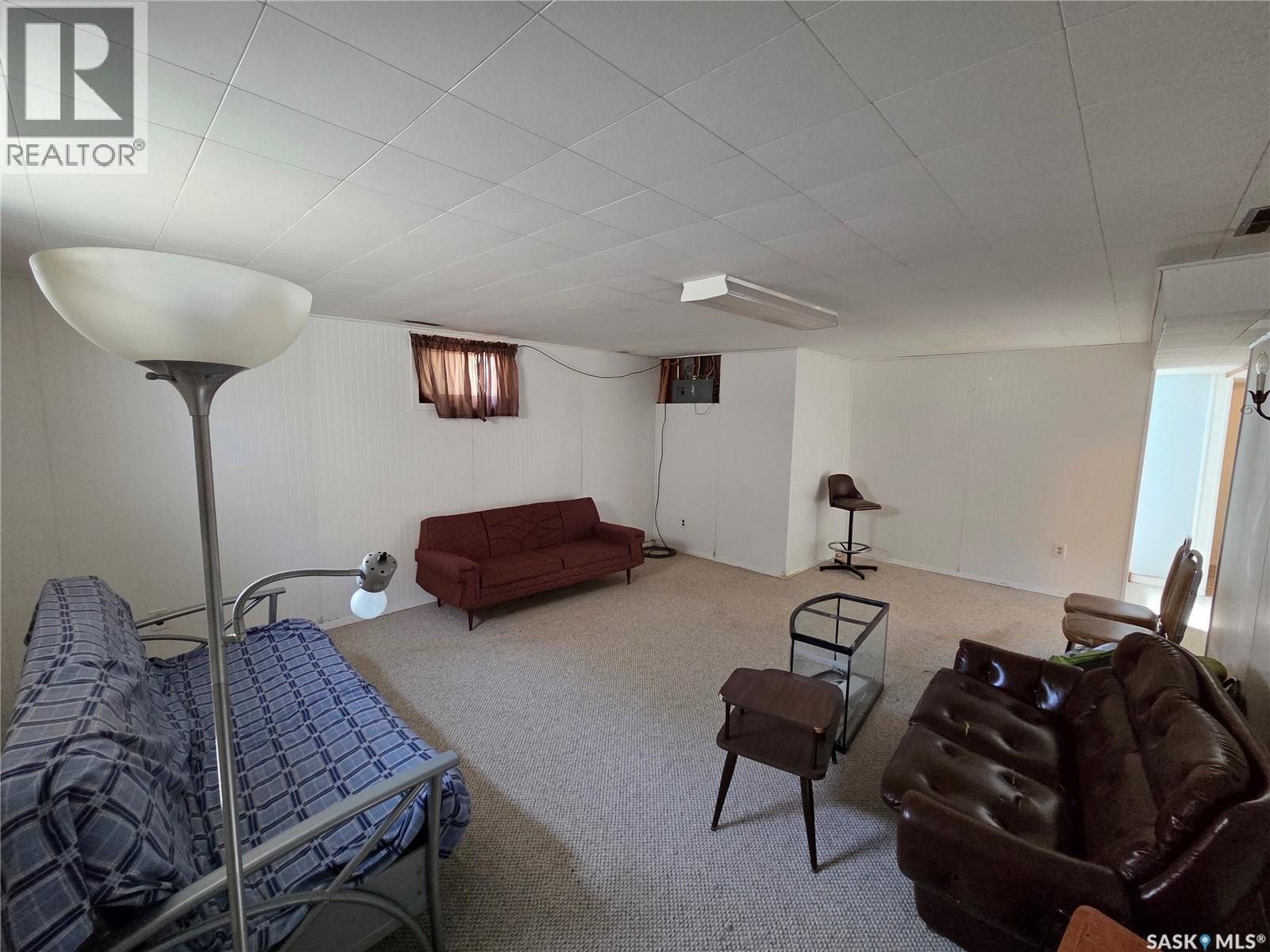 30 Main Street, Manor, Saskatchewan  S0C 1R0 - Photo 35 - SK033694