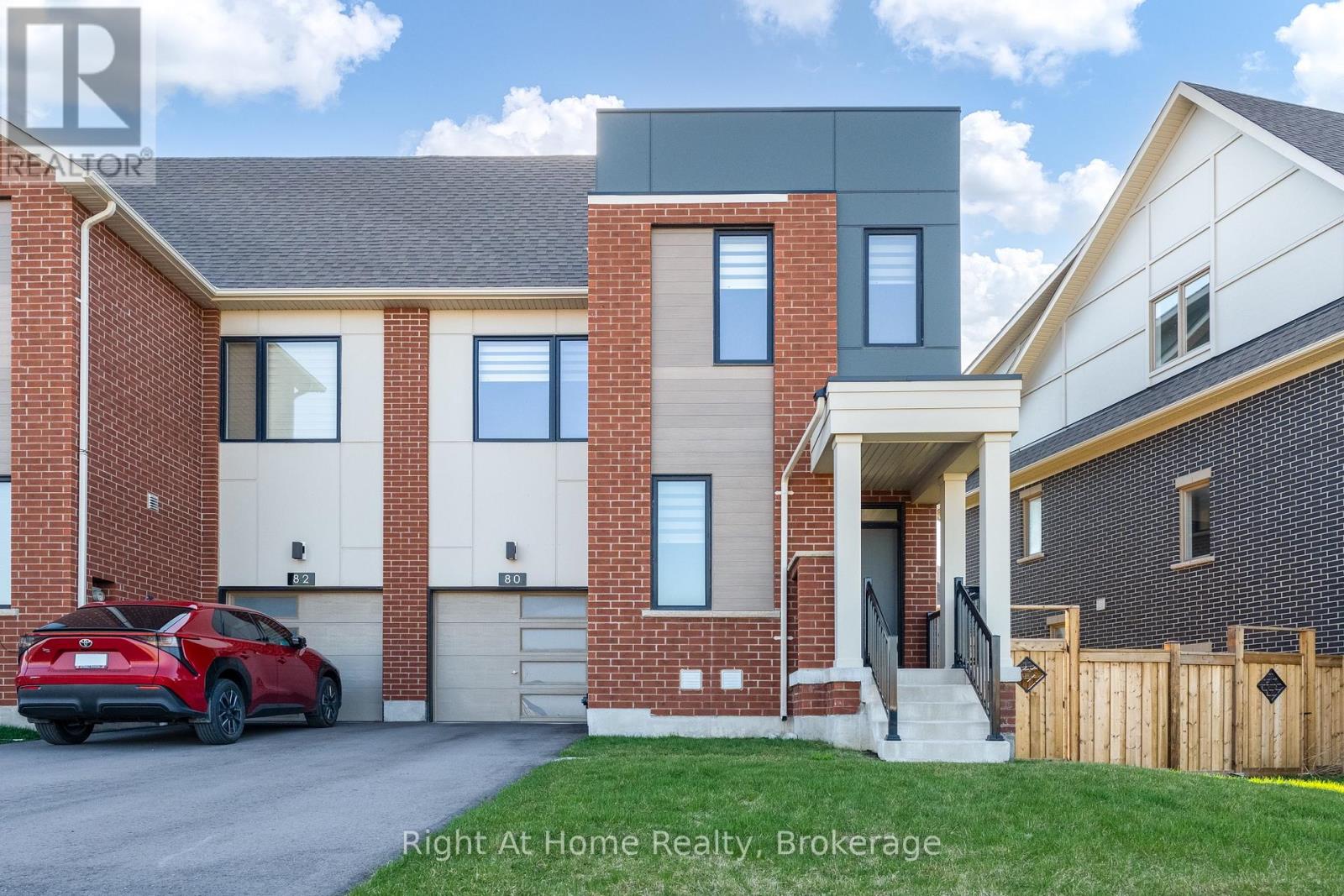 80 SETTLERS ROAD E, Oakville, Ontario