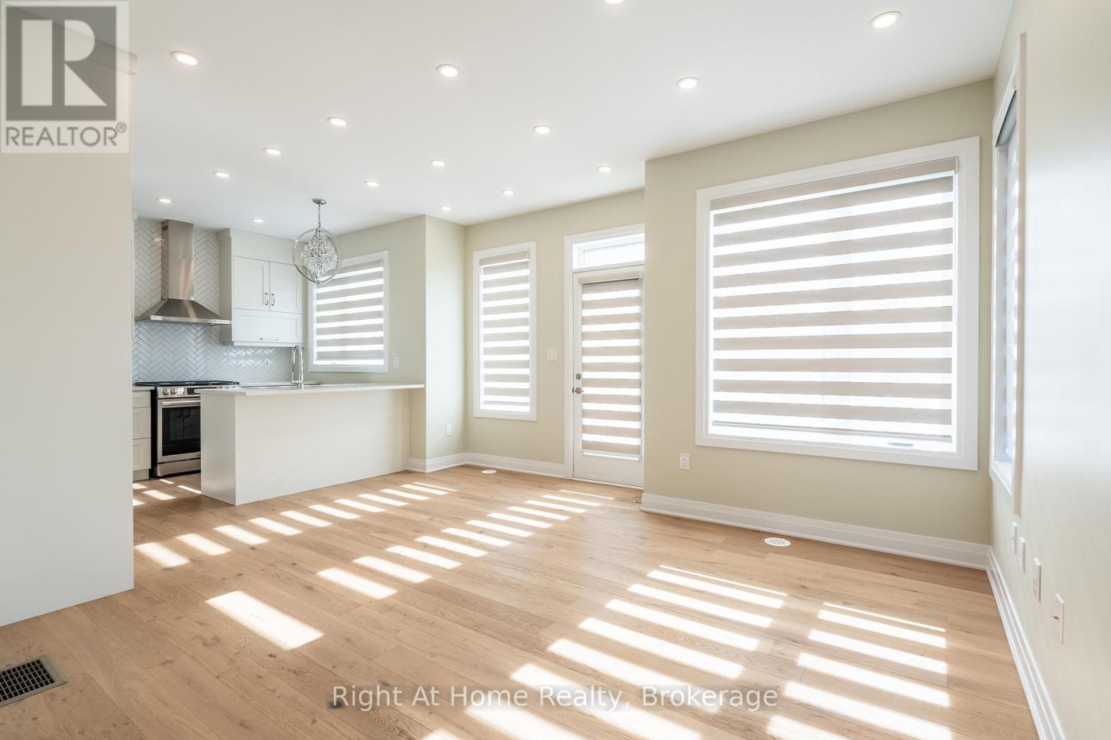 80 Settlers Road E, Oakville, Ontario  L6H 0Y8 - Photo 10 - W13033610