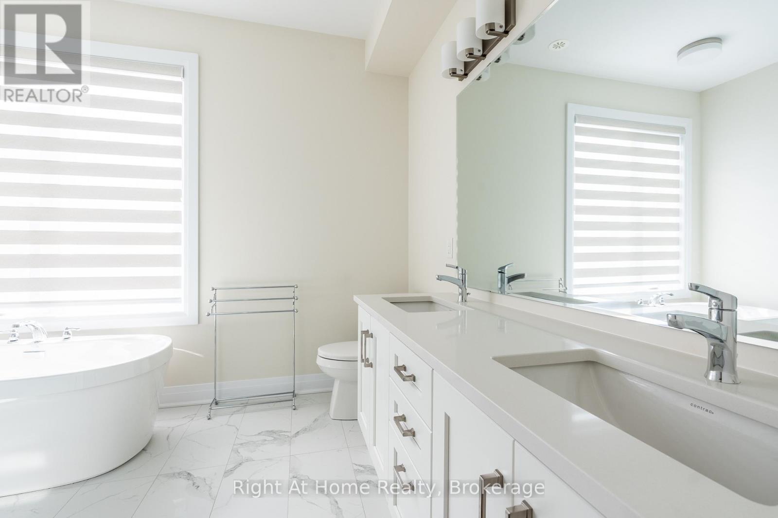 80 Settlers Road E, Oakville, Ontario  L6H 0Y8 - Photo 27 - W13033610