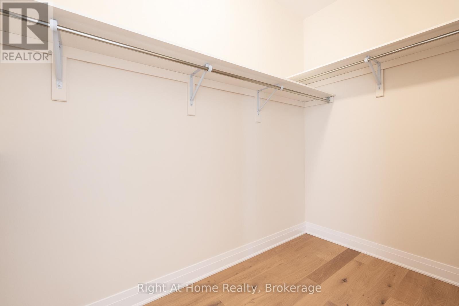 80 Settlers Road E, Oakville, Ontario  L6H 0Y8 - Photo 30 - W13033610