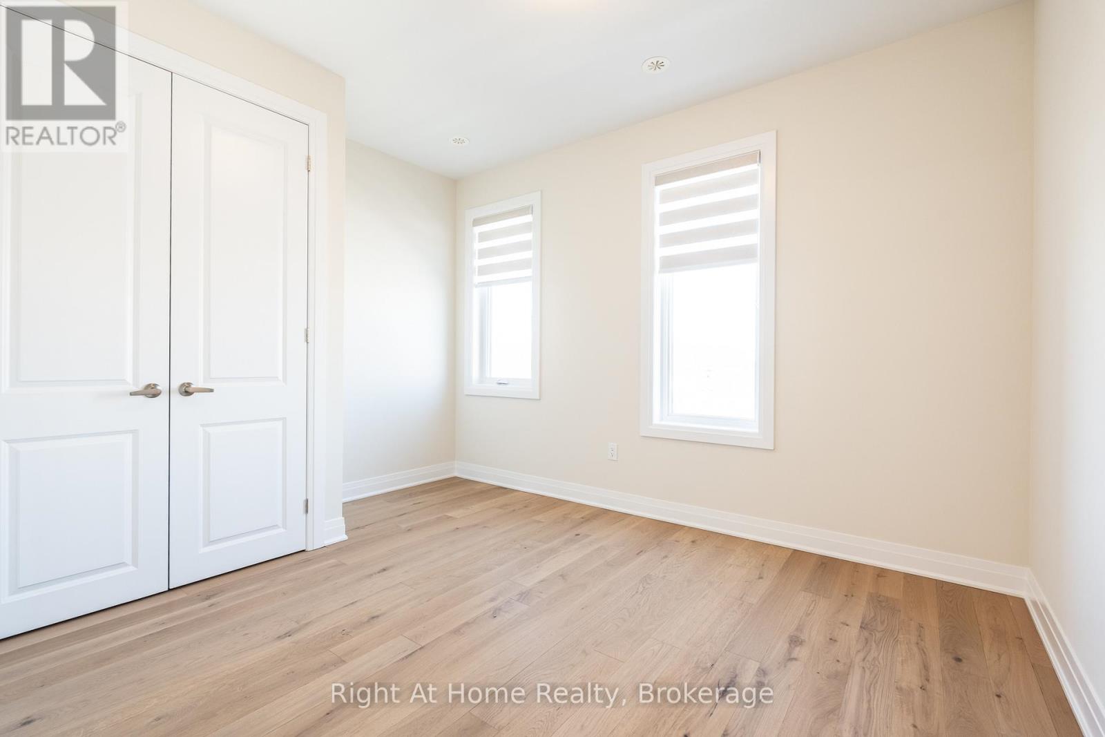 80 Settlers Road E, Oakville, Ontario  L6H 0Y8 - Photo 31 - W13033610