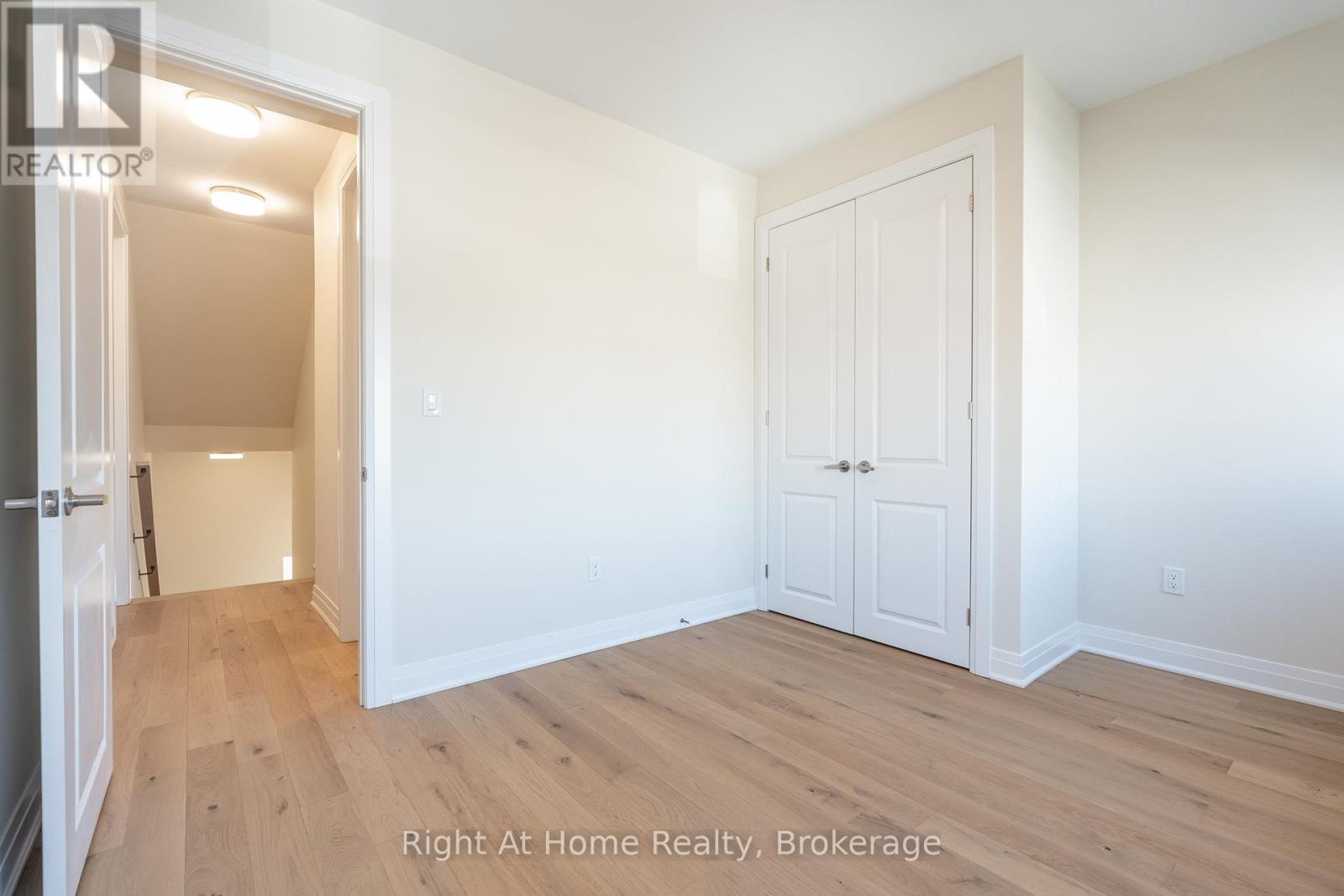 80 Settlers Road E, Oakville, Ontario  L6H 0Y8 - Photo 32 - W13033610