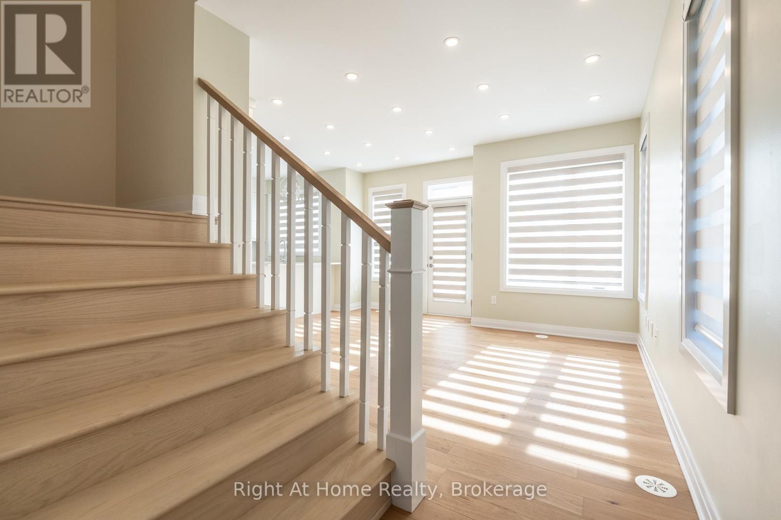 80 Settlers Road E, Oakville, Ontario  L6H 0Y8 - Photo 9 - W13033610