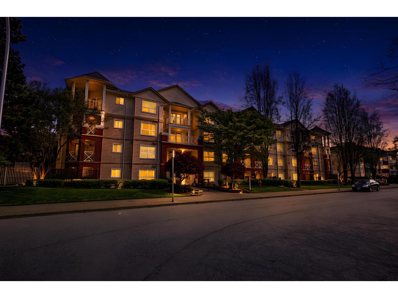 130 8068 120A STREET, Surrey, British Columbia