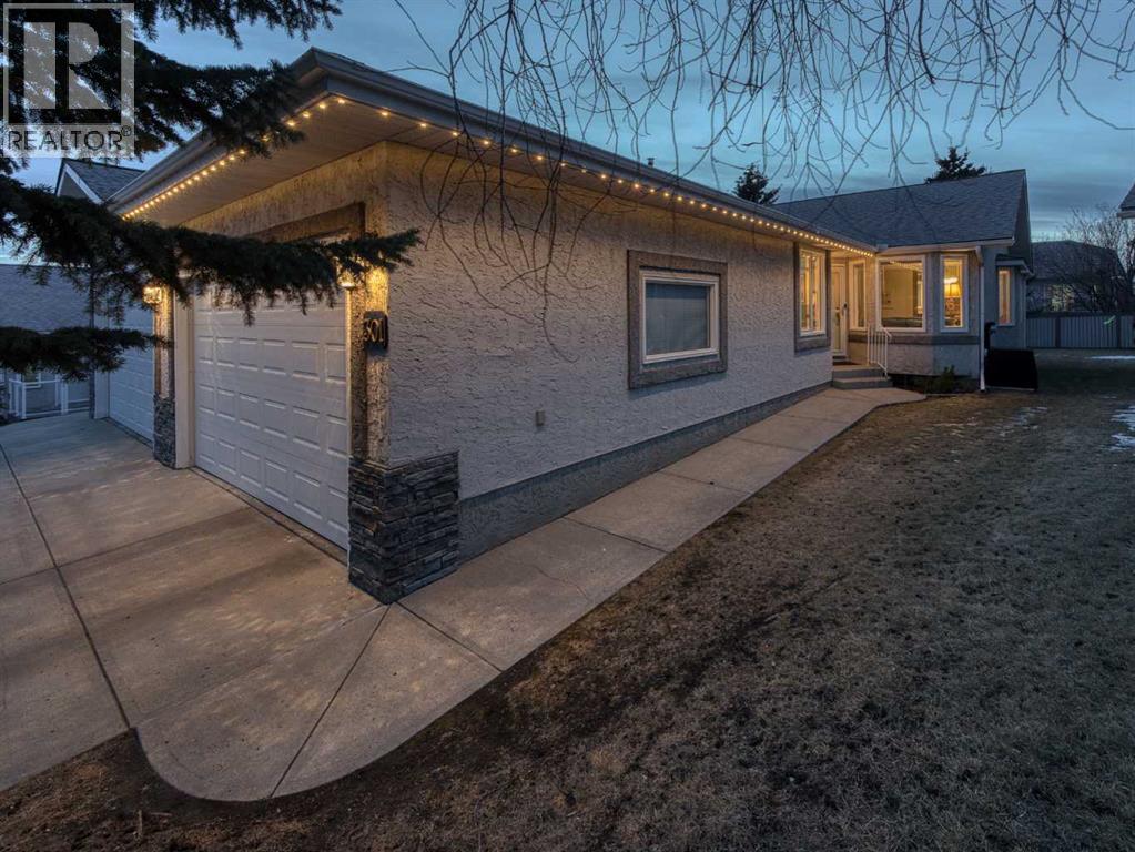 301 Arbour Cliff Close NW, Calgary, Alberta