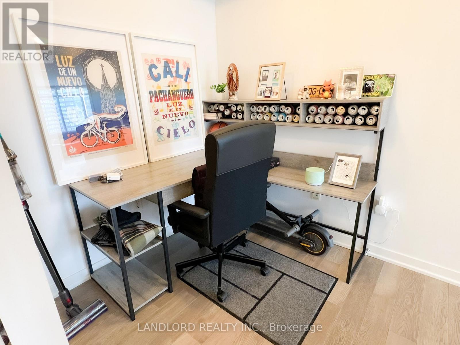 2203 - 11 Brunel Court, Toronto, Ontario  M5V 3Y3 - Photo 13 - C13033626