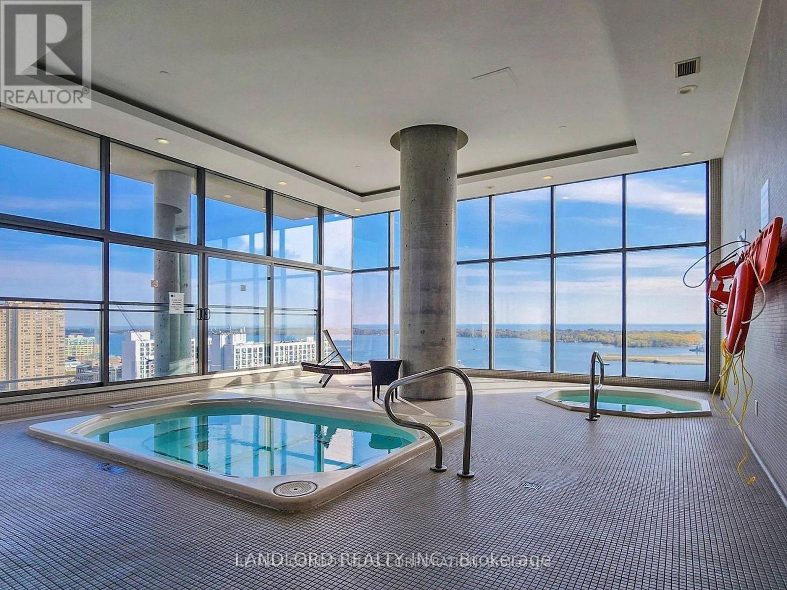 2203 - 11 Brunel Court, Toronto, Ontario  M5V 3Y3 - Photo 16 - C13033626