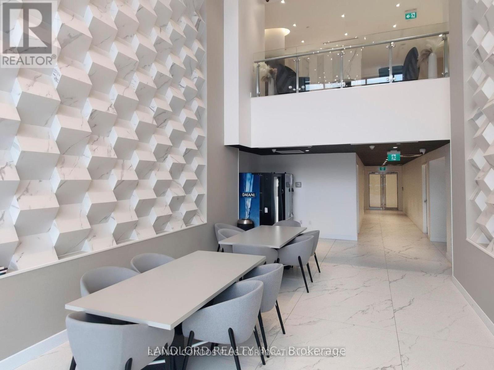 2203 - 11 Brunel Court, Toronto, Ontario  M5V 3Y3 - Photo 23 - C13033626