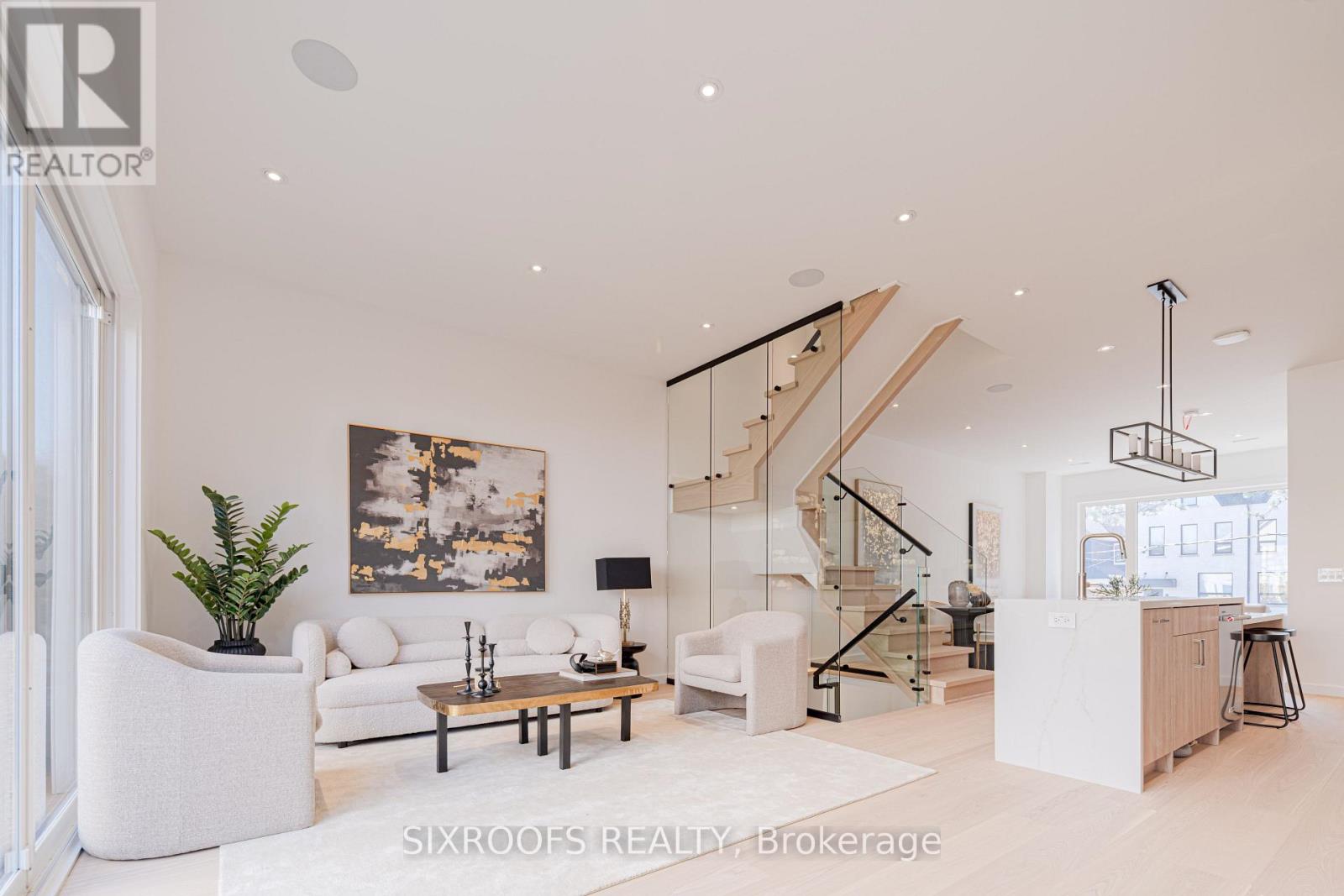 40 Morningside Avenue, Toronto, Ontario  M6S 1C4 - Photo 8 - W13026412