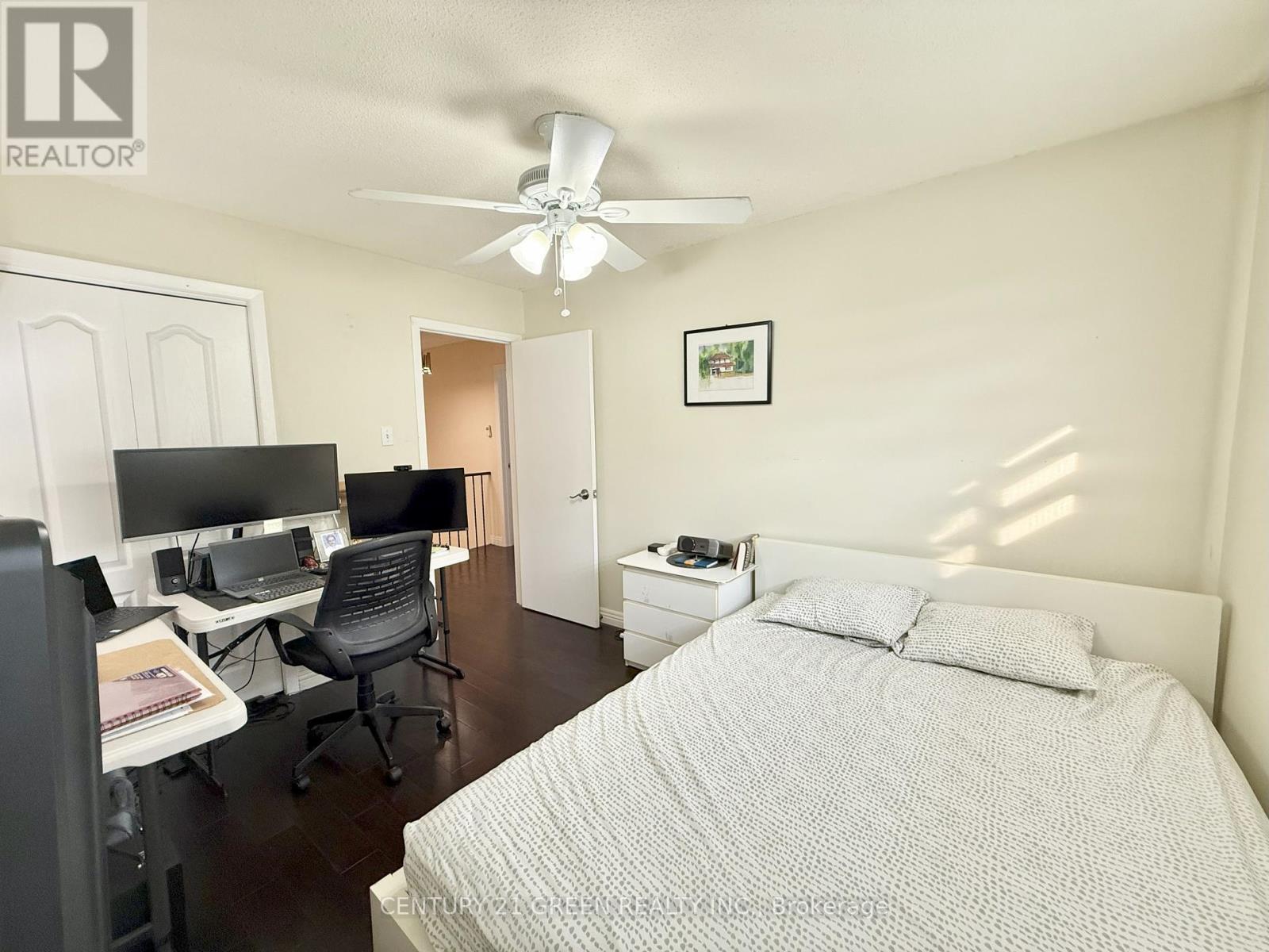 Upper - 963 Lovingston Crescent, Mississauga, Ontario  L4W 3V7 - Photo 26 - W13033620