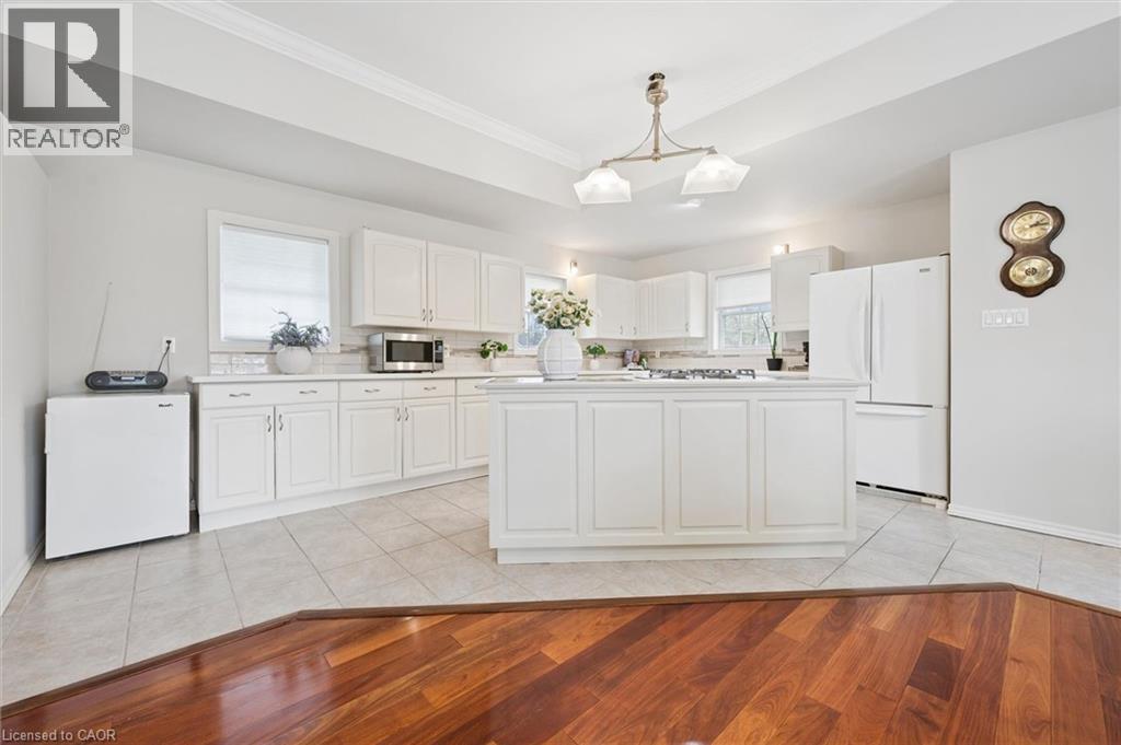 407 West Gore Street, Stratford, Ontario  N5A 1L2 - Photo 10 - 40821636