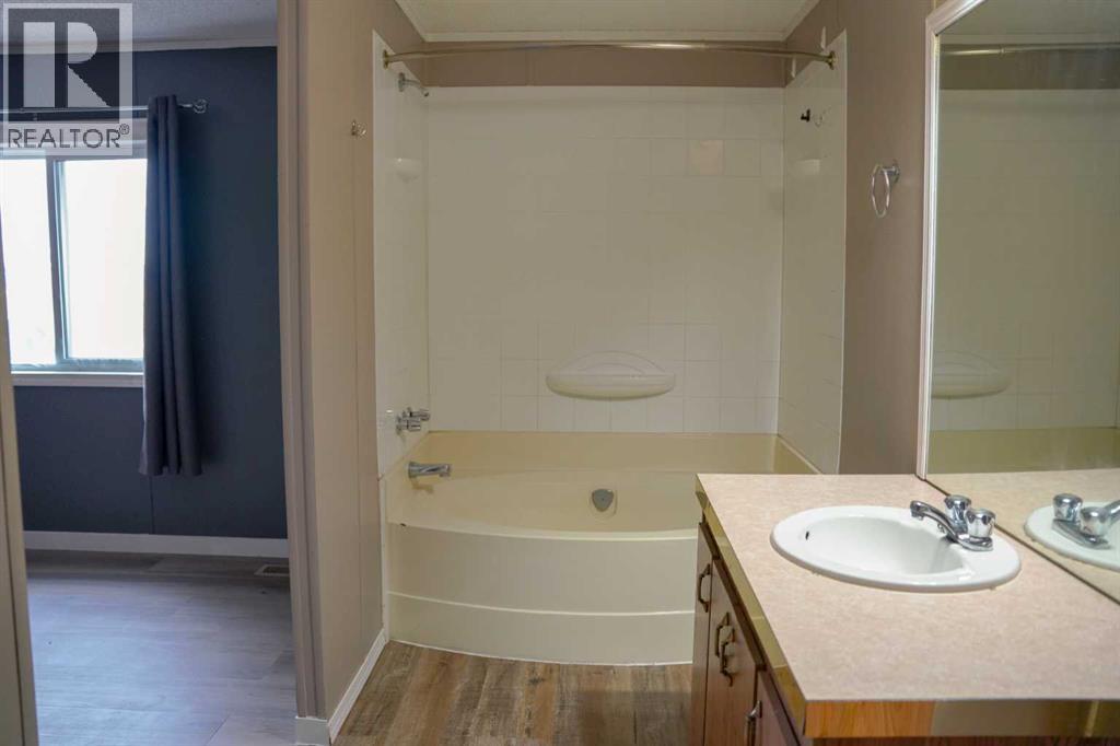 Cactus Court, Rural Newell, Alberta  T1R 0S2 - Photo 12 - A2296566