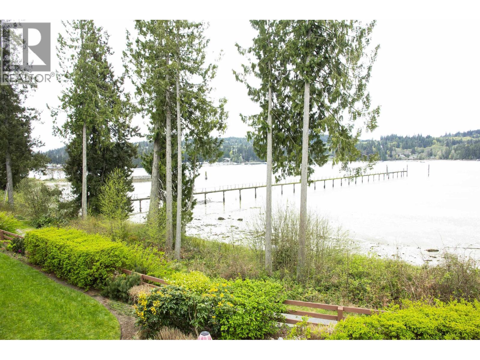 5915 Beachgate Lane, Sechelt, British Columbia  V7Z 0A4 - Photo 26 - R3110913