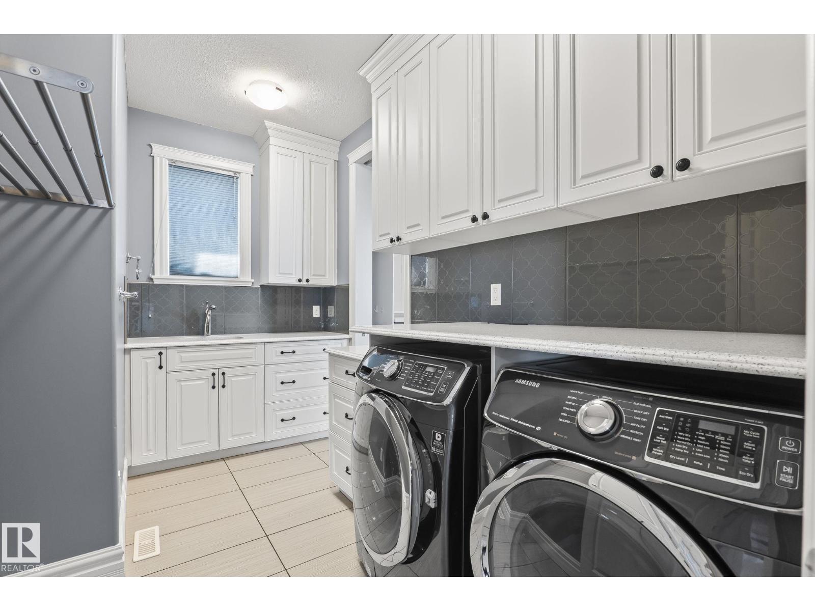 Unknown Address, ,     - Photo 25 - E4483668