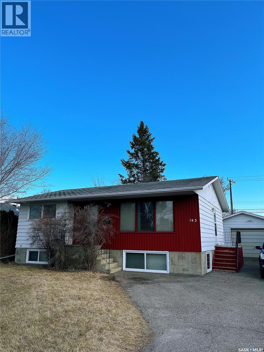 143 102nd STREET W, Saskatoon, Saskatchewan