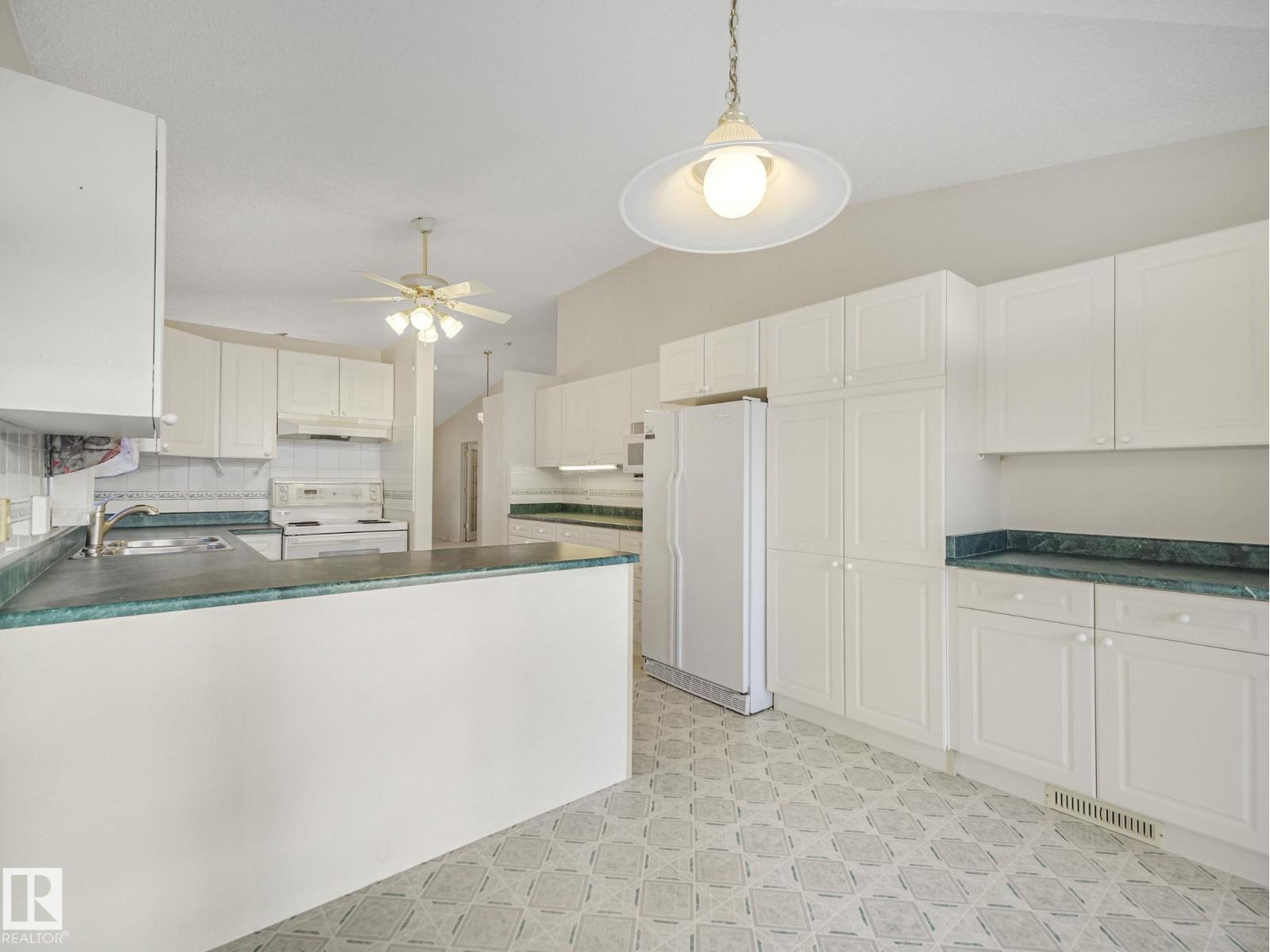 #23 9731 174 St Nw, Edmonton, Alberta  T5T 6G4 - Photo 38 - E4483673