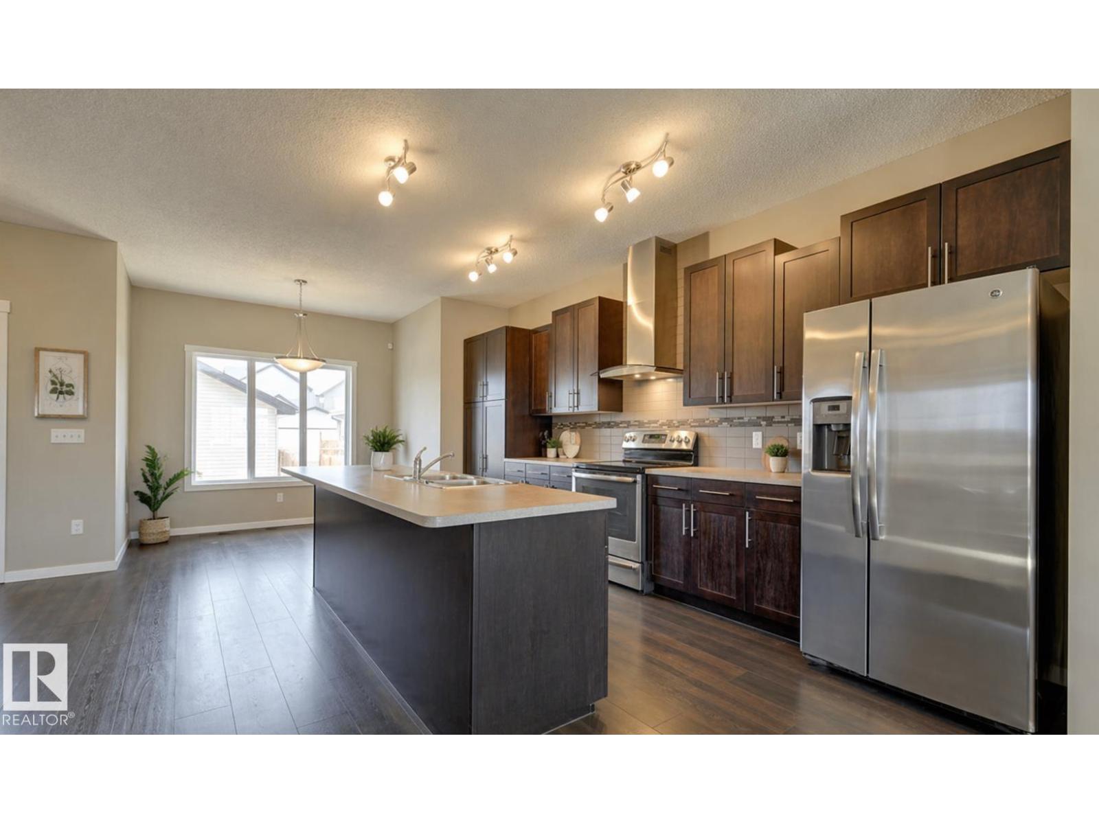 194 Allard Link Sw, Edmonton, Alberta  T6W 2J2 - Photo 6 - E4483671