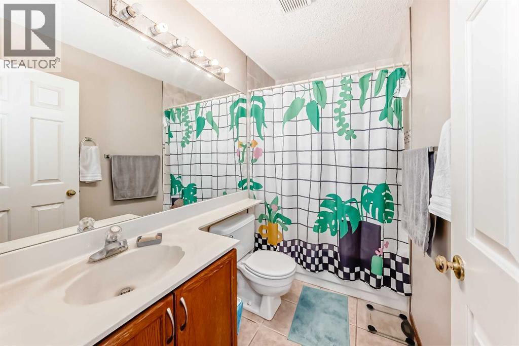 60 Scenic Gardens Nw, Calgary, Alberta  T3L 1Y6 - Photo 33 - A2302819