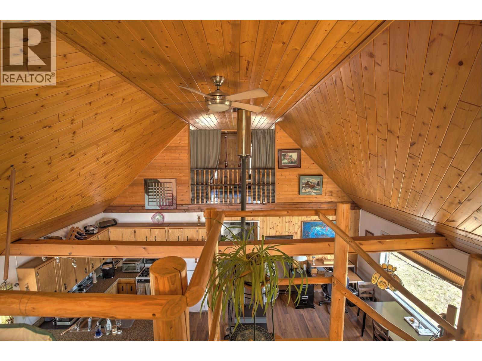 2405 Starlike Lake Road, Horsefly, British Columbia  V0L 1L0 - Photo 11 - R3114504