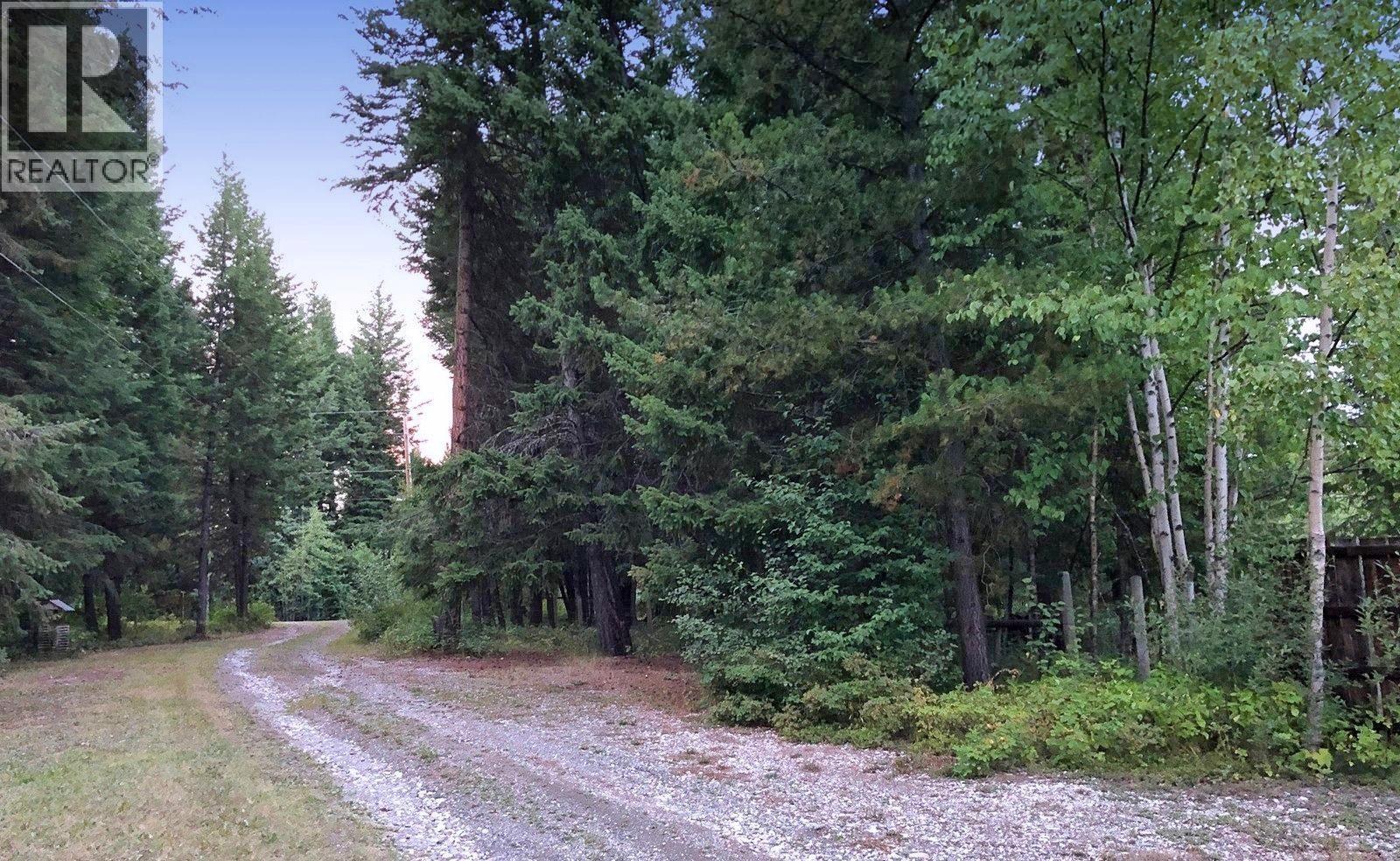 2405 Starlike Lake Road, Horsefly, British Columbia  V0L 1L0 - Photo 29 - R3114504