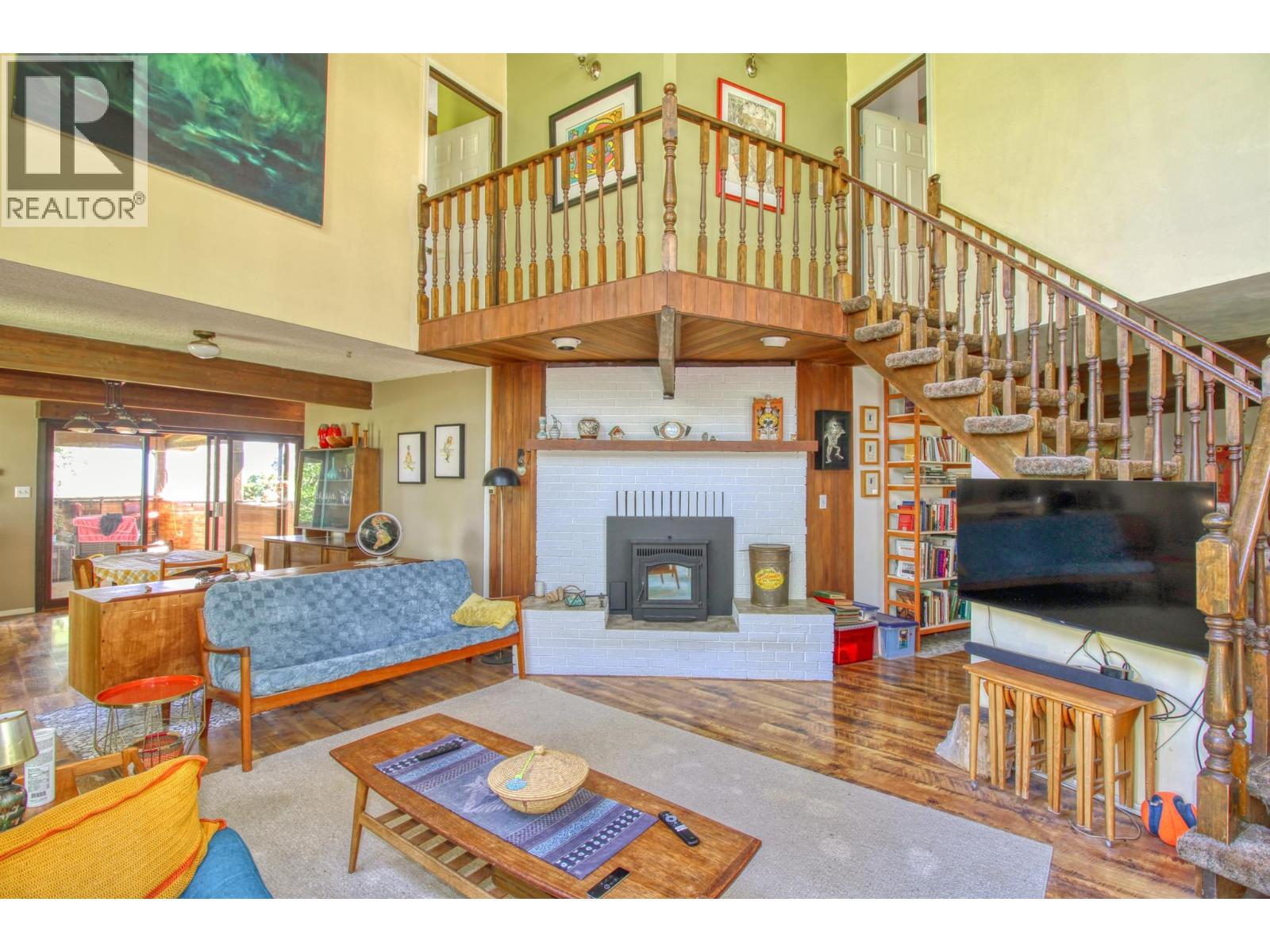 405 Kildare Way, Vernon, British Columbia  V1T 2C7 - Photo 6 - 10366313