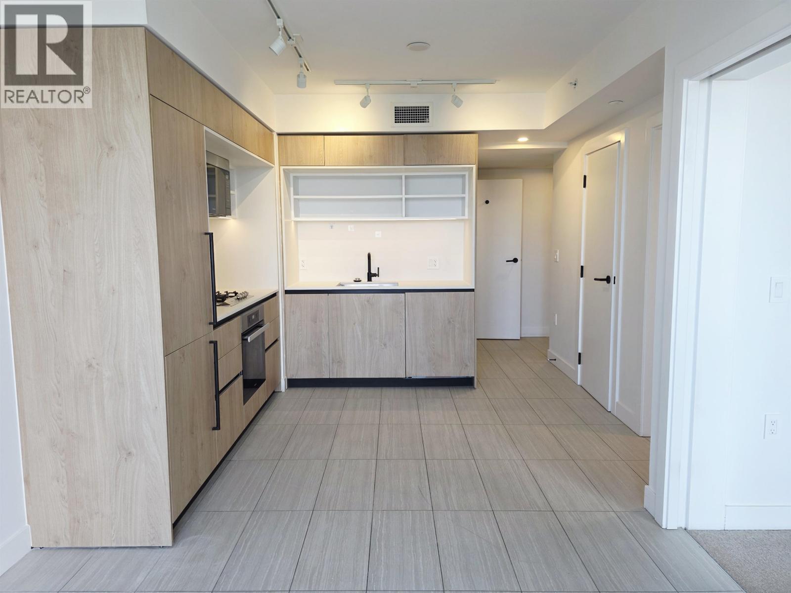 2405 5058 Joyce Street, Vancouver, British Columbia  V5R 0J9 - Photo 7 - R3114661
