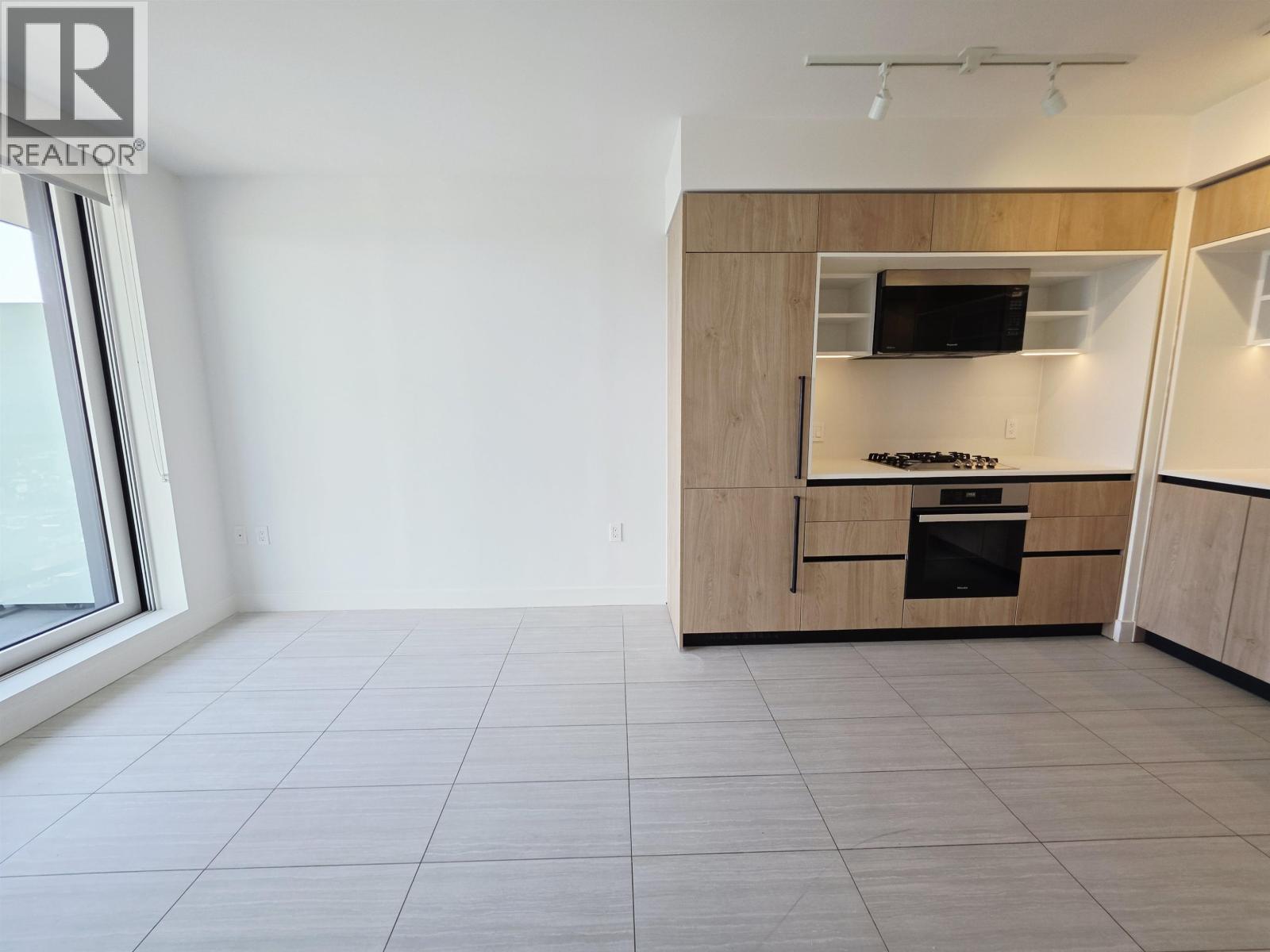 2405 5058 Joyce Street, Vancouver, British Columbia  V5R 0J9 - Photo 15 - R3114661