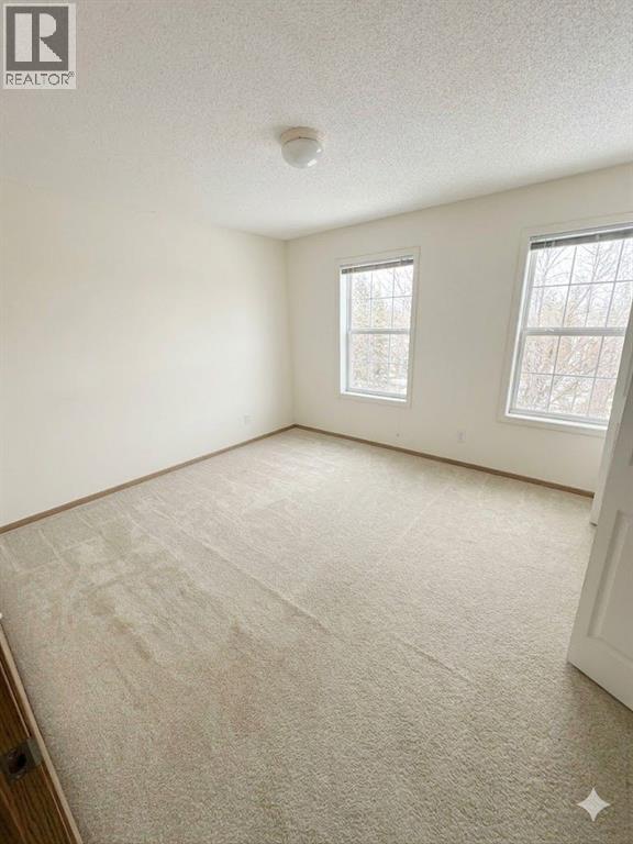 749 Martindale Boulevard Ne, Calgary, Alberta  T3J 3X7 - Photo 4 - A2299223